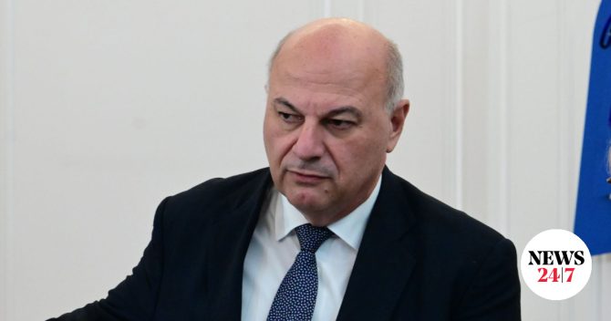 Δικογραφία σε βάρος δύο ατόμων για απειλητικό email στον Τσιάρα