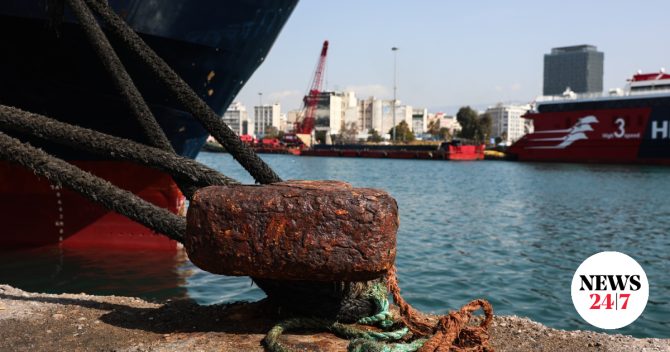 Ραφήνα: Δεμένα τα πλοία το βράδυ της Παρασκευής λόγω στάσης εργασίας της ΠΕΝΕΝ