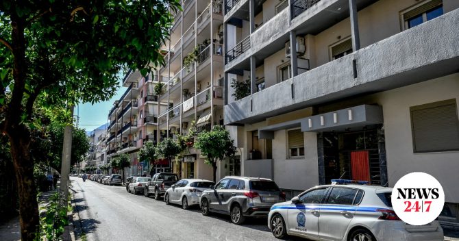 Γυναικοκτονία στην Καλαμάτα: Σε κλίμα οδύνης το τελευταίο αντίο στην 39χρονη
