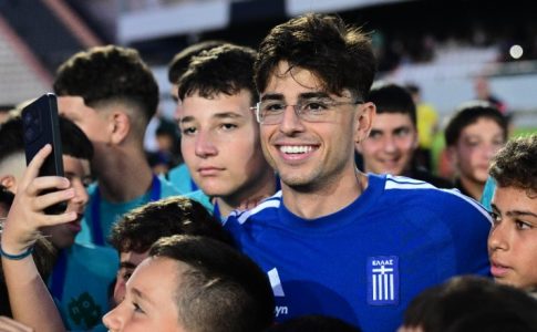 «Λατρεία» για τον Ρότα στο Ηράκλειο Κρήτης (pic)