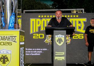 Ηλιόπουλος: «Αυτό το τρόπαιο αποδεικνύει ότι μπορείς να νικήσεις με αξίες»