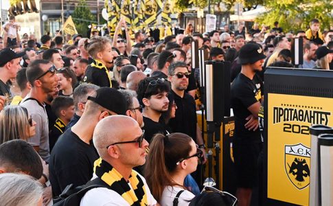 Κιτρινόμαυρη γιορτή στην Πάτρα για το Τρόπαιο της Πρωταθλήτριας ΑΕΚ! (VID & PICS)