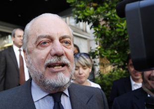 Νάπολι: Το αντίο των Ναπολιτάνων και του Ντε Λαουρέντις στον Μάριο Οικονόμου
