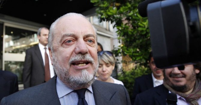 Νάπολι: Το αντίο των Ναπολιτάνων και του Ντε Λαουρέντις στον Μάριο Οικονόμου