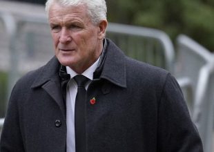 Πέθανε ο γιος του Μαρκ Χιουζ