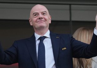 Ο Ινφαντίνο πήρε θέση για το διάλειμμα ενυδάτωσης: “Δεν γίνεται για εμπορικούς, αλλά καθαρά για αγωνιστικούς λόγους”