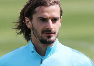 UEFA για Οικονόμου: “Οι σκέψεις μας είναι με την οικογένειά του και όλους όσους τον γνώριζαν”