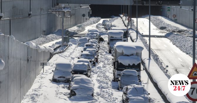 Εγκλωβισμός στην Αττική Οδό: 10 μήνες φυλάκιση για τρία άτομα