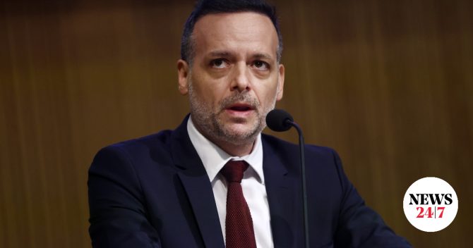 Δούκας: Στηρίζουμε στην πράξη το δημόσιο σχολείο