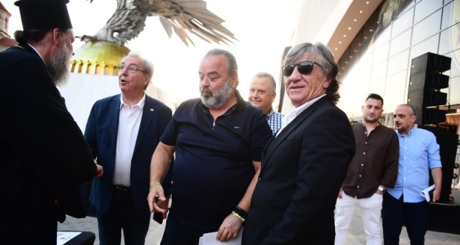 Στιγμές από την εκδήλωση της ΠΑΕ ΑΕΚ για το ταξίδι του τροπαίου (ΦΩΤΟ) Στιγμές από την εκδήλωση της ΠΑΕ ΑΕΚ για το ταξίδι του τροπαίου (ΦΩΤΟ)