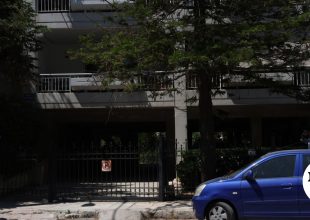 Αιματηρή συμπλοκή στην Καλλιθέα: Το φονικό όπλο και το κίνητρο αναζητούν οι αρχές