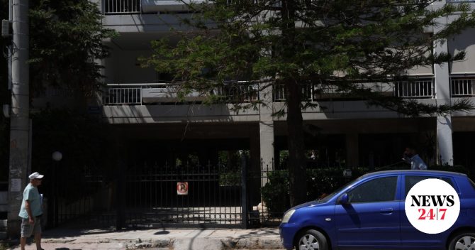 Αιματηρή συμπλοκή στην Καλλιθέα: Το φονικό όπλο και το κίνητρο αναζητούν οι αρχές