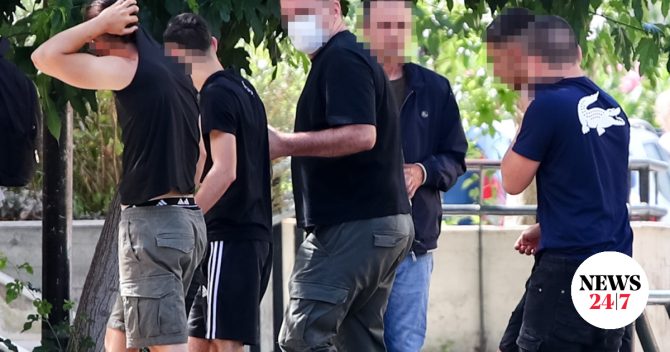 Καλλιθέα: Με μια μαχαιριά στην καρδιά δολοφονήθηκε ο 15χρονος