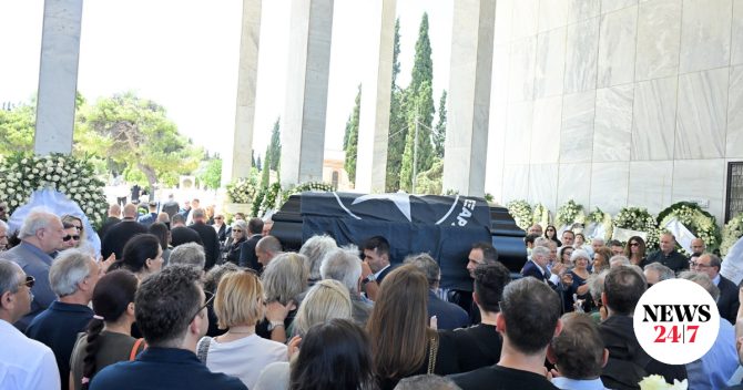 Ανδρέας Μαζαράκης: Το τελευταίο “αντίο” στον δημοσιογράφο
