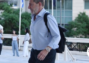 Δίκη Λιγνάδη: “Κάνω ιδιαίτερα μαθήματα στα αρχαία και την ιστορία ως φιλόλογος”