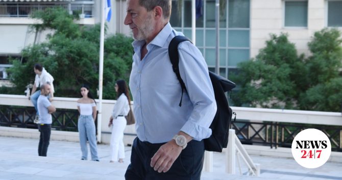 Δίκη Λιγνάδη: “Κάνω ιδιαίτερα μαθήματα στα αρχαία και την ιστορία ως φιλόλογος”