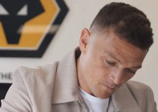 Τρίπιερ: Σκέψεις για πρόωρη αποχώρηση από τη Γουλβς μετά την απόλυση Έντουαρντς