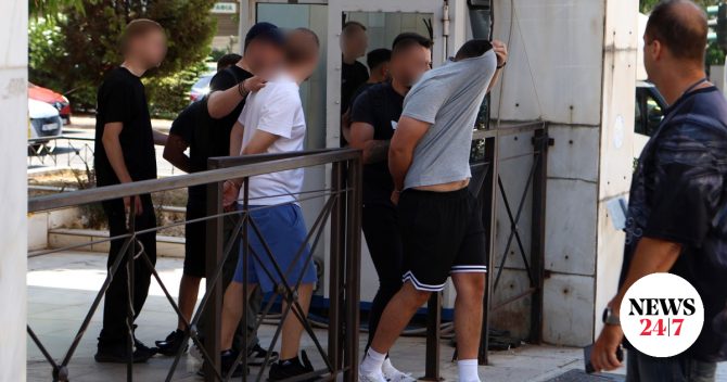 Ποινικές διώξεις για σωρεία κακουργημάτων στην εγκληματική οργάνωση των χούλιγκαν