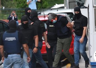 Marfin: Βαριές κατηγορίες για τους δυο συλληφθέντες – Το χρονικό και η τρίτη εμπλεκόμενη