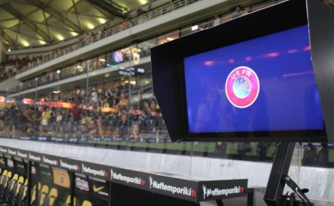 VAR στα προκριματικά: Ποιοι αγώνες των ελληνικών ομάδων θα έχουν τεχνολογία