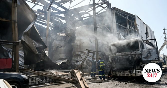 Εξαμίλια: Τρεις συλλήψεις για τη φονική έκρηξη στο εργοστάσιο