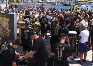 Το τρόπαιο της πρωταθλήτριας ΑΕΚ ταξίδεψε στην Άνδρο (VIDEO)