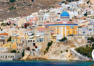 Σύρος: Γυναίκα εντοπίστηκε νεκρή με τραύματα από μαχαίρι
