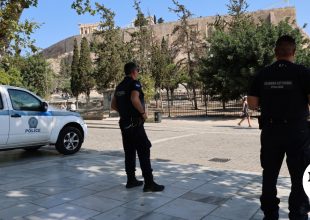 ΕΟΤ για επίθεση στην Ακρόπολη: Μεμονωμένο περιστατικό – Σήμερα εξιτήριο για τους τραυματίες