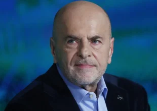Το τρέιλερ της νέας πλατφόρμας του Γιάννη Αλαφούζου