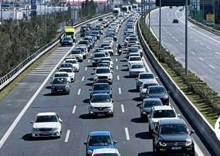 Κίνηση στους δρόμους: Μεγάλες καθυστερήσεις στον Κηφισό