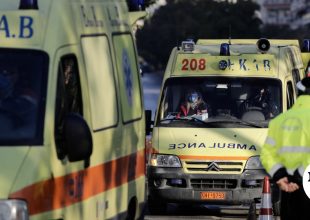 Πειραιάς: 28χρονος και 24χρονη βρέθηκαν νεκροί μέσα σε αυτοκίνητο σε γκαράζ