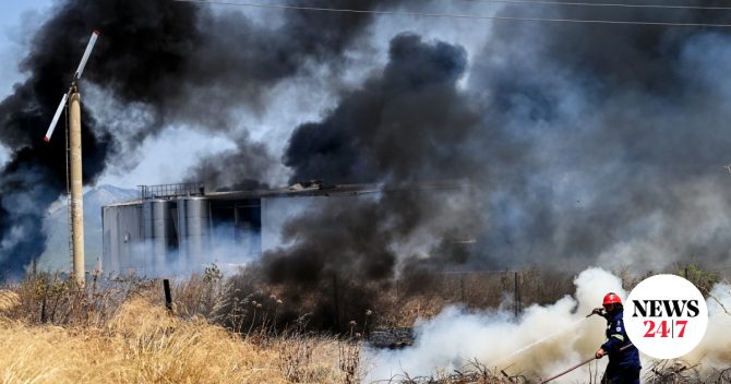 Εξαμίλια: Εργασίες ηλεκτροσυγκόλλησης πριν τη φονική έκρηξη – Στο αυτόφωρο ο ιδιοκτήτης του εργοστασίου