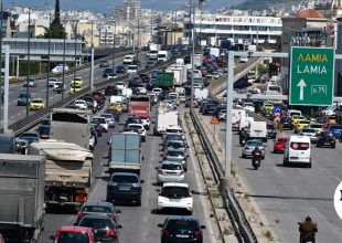 Μαζική έξοδος των αδειούχων του Ιουλίου