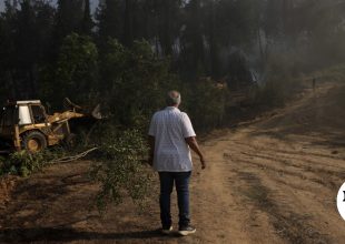 Ωραιόκαστρο: Στάχτη το σπίτι όπου γράφτηκε η τραγωδία με τους δύο νεκρούς