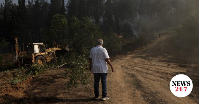 Ωραιόκαστρο: Στάχτη το σπίτι όπου γράφτηκε η τραγωδία με τους δύο νεκρούς