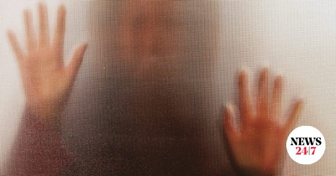 Κρήτη: 42χρονη βασάνιζε 55χρονη -Της έκοψε τα μαλλιά με μπαλτά και την χτυπούσε