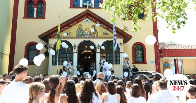 Θεσσαλονίκη: Θλίψη στην κηδεία της 15χρονης αθλήτριας του ΠΑΟΚ που σκοτώθηκε σε τροχαίο