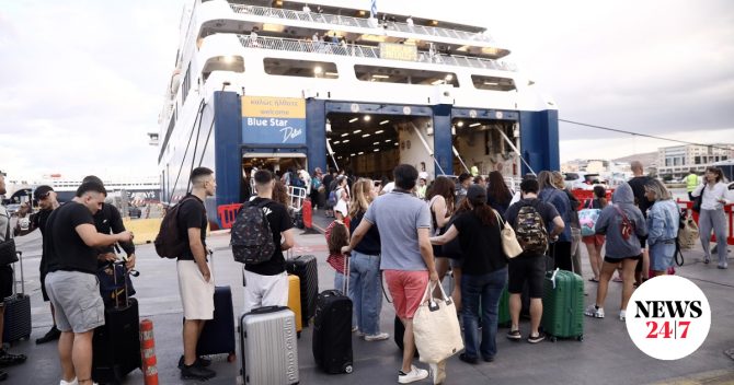 Όπου φύγει φύγει οι αδειούχοι του Ιουλίου – Πάνω από 110.000 ταξιδιώτες στα λιμάνια της Αττικής