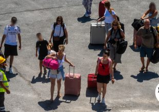 Επιστροφή αδειούχων: Περισσότερες οι αφίξεις από τις αναχωρήσεις – Αλλάζει