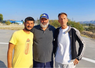 Το απίστευτο δώρο Ηλιόπουλου σε δύο φίλους της ΑΕΚ