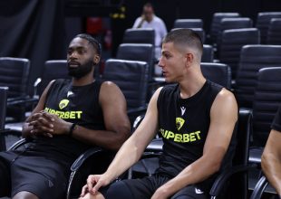 Νέο πλήγμα στην ΑΕΚ: Νοκ άουτ ο Φλιώνης, πρόβλημα και με Τσαλμπούρη