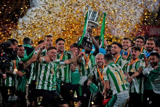 ELABET: Αυλαία στη La Liga με “Ενισχύσεις” στα ημίχρονα της Μπέτις ELABET: Αυλαία στη La Liga με “Ενισχύσεις” στα ημίχρονα της Μπέτις