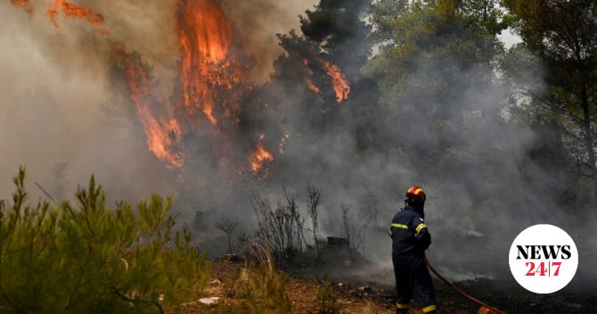 Εποχικοί Πυροσβέστες κατά Τουρνά για την ανάκληση αδειών των μονίμων