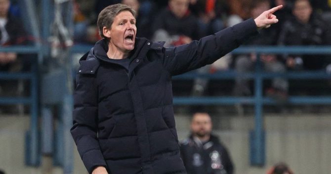 League Cup: Η Λιντς άλωσε το Σίτι Γκράουντ και πέταξε εκτός τη Νότιγχαμ, πρόκριση στα πέναλτι για τη Χαλ του Τζολάκη