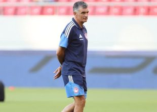 Ολυμπιακός – Ναϊμέχεν: Η αναγνωριστική βόλτα του Μεντιλίμπαρ πριν το παιχνίδι του “Γ. Καραϊσκάκης”