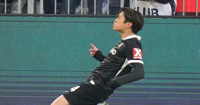 Φράιμπουργκ – Βέρντερ 4-1: Εντυπωσιακή πρεμιέρα για την αντίπαλο του Παναθηναϊκού, με χατ-τρικ του Σουζούκι