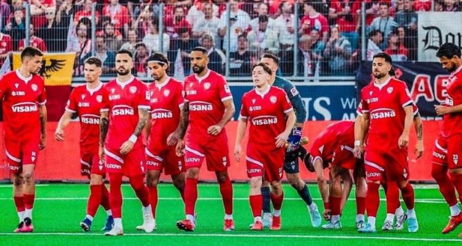 ELABET: Η Τουν έχει «Ενισχύσεις» στα ημίχρονα με τη Βίκινγκουρ