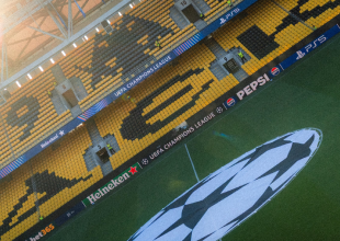 Το «σεντόνι» ξανά στο κέντρο της Allwyn Arena