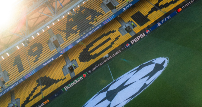 Το «σεντόνι» ξανά στο κέντρο της Allwyn Arena