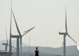 Αυτοψία στο αιολικό πάρκο απ’ όπου ξεκίνησε η φωτιά της Αττικοβοιωτίας